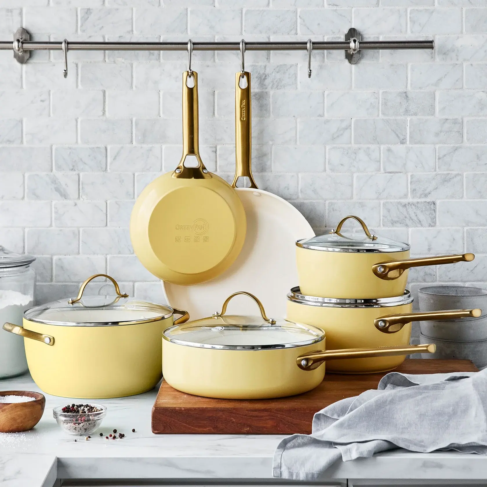 Sada riadu s nepriľnavým keramickým povrchom, Padova Reserve, 10 ks, žltá