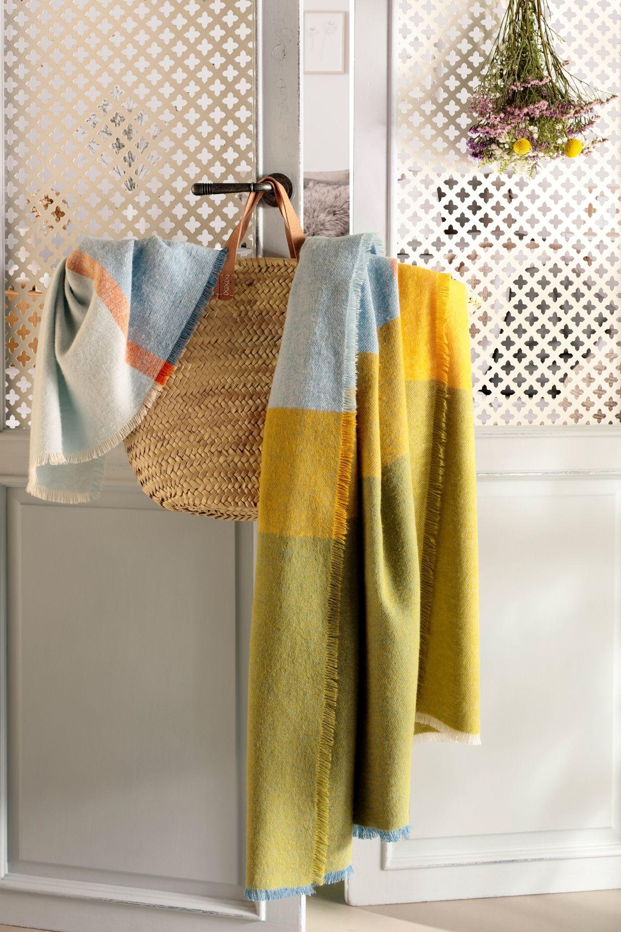 Ľahká deka so strapcami Great Blue, 130 x 170 cm