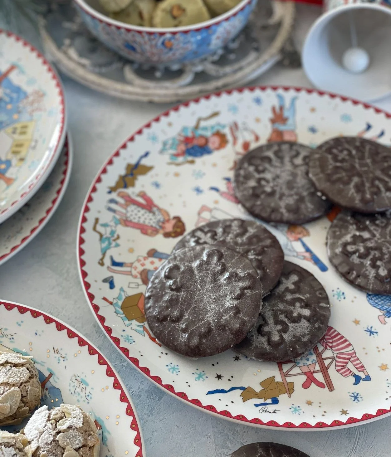 Melasové perníčky s rumovou polevou