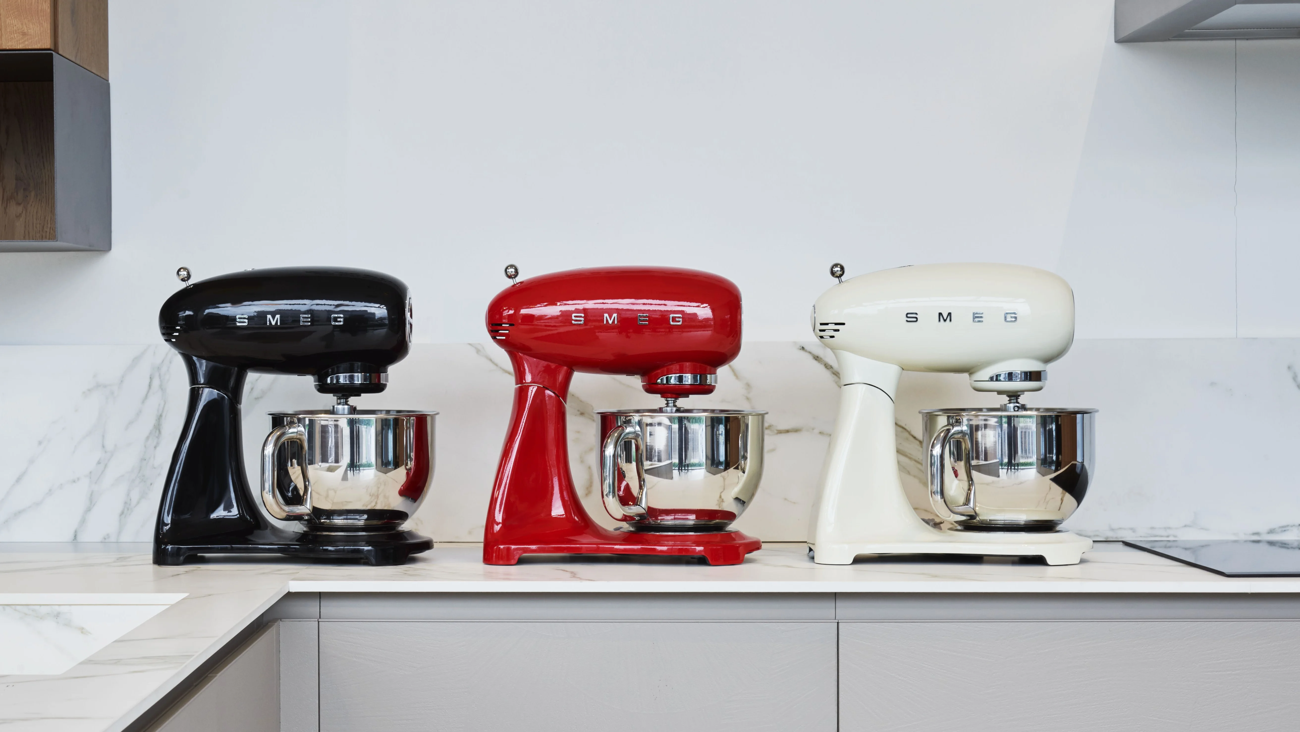 303697b1-78fe-4651-8a57-792f7c8e3ba7