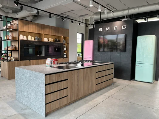 BRATISLAVA, SMEG SHOWROOM