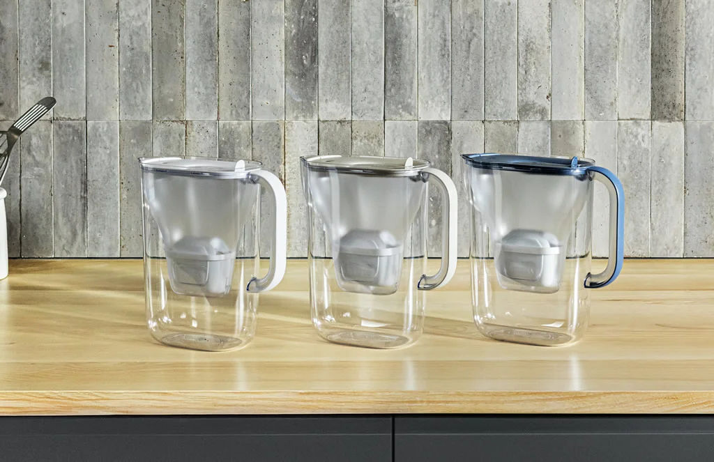 Brita filtrační konvice - 3 druhy barev